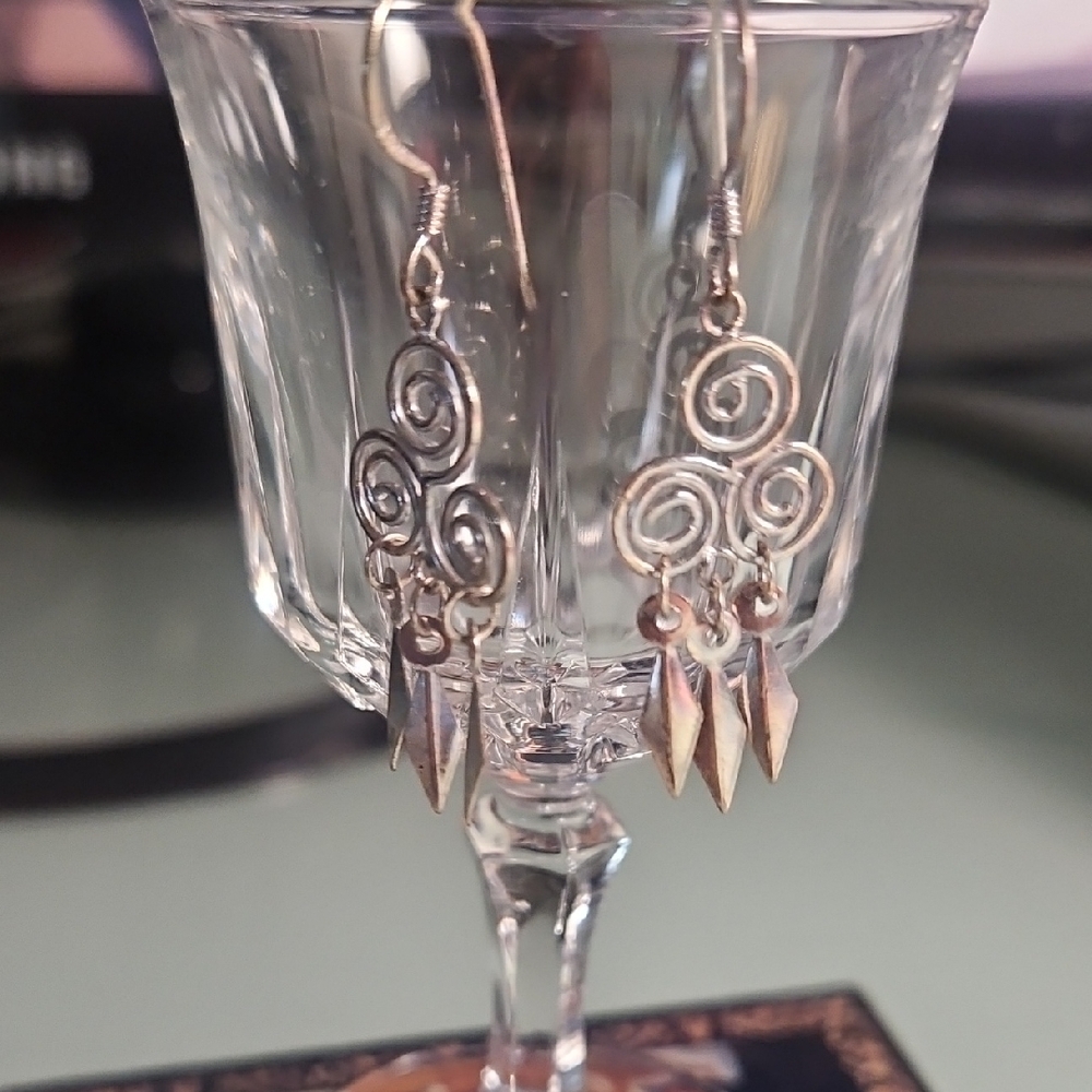Elegant Silver Swirl Earrings